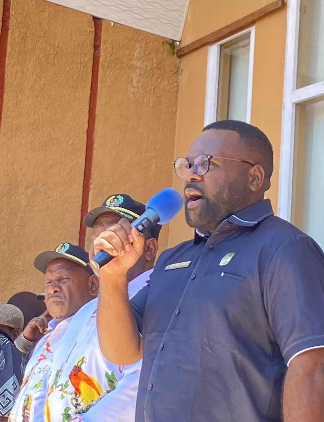 Ketua Fraksi Nasdem Gerakan Perubahan, Dewan Perwakilan Rakyat (DPR) Papua Tengah, Anis Labene. (CEPOSONLINE.COM/THERESIA F. TEKEGE)