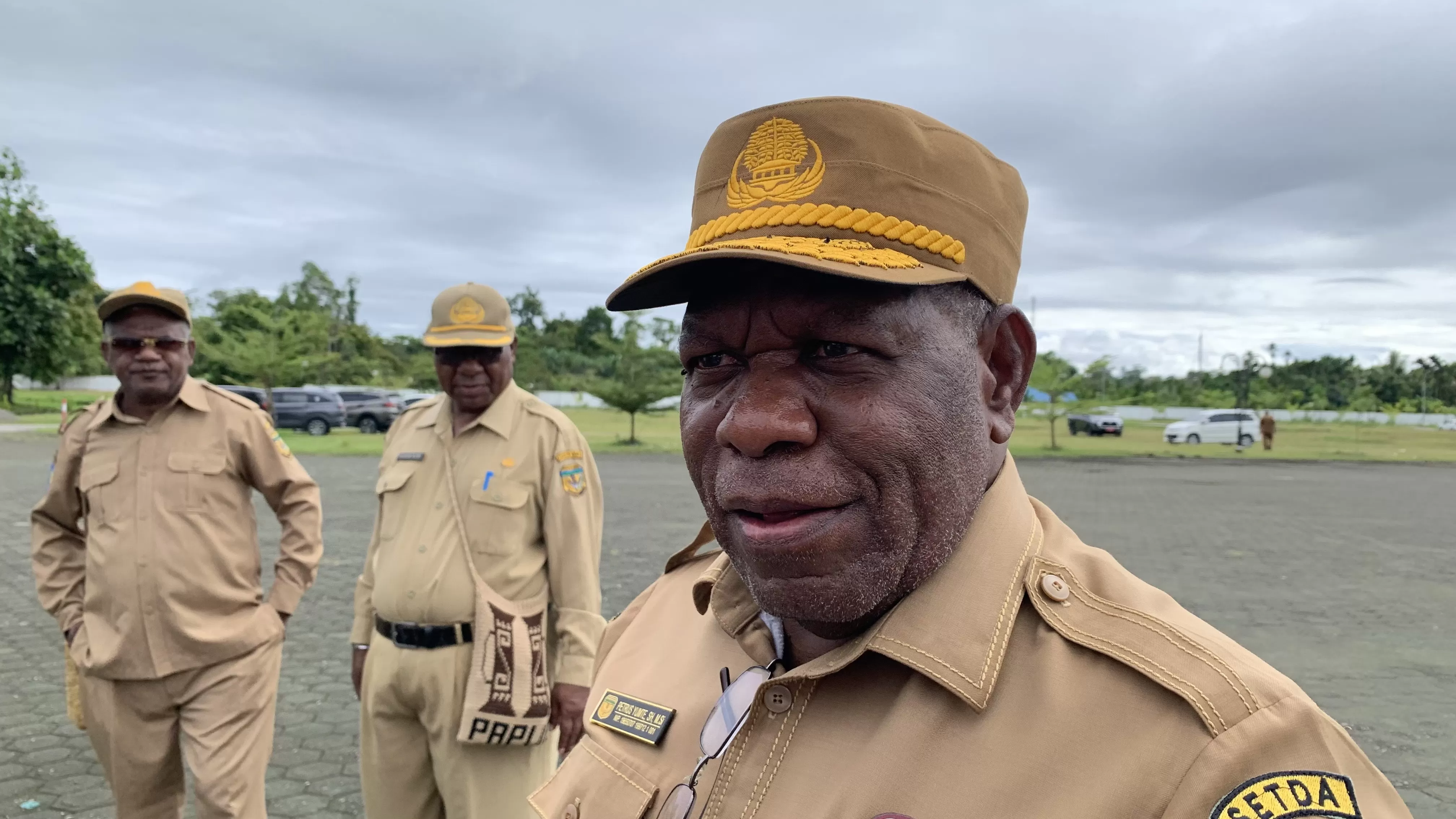 Pj Sekda Mimika, Petrus Yumte, yang memasuki masa pensiun. (CENDERAWASIH POS/WAHYU WELERUBUN)