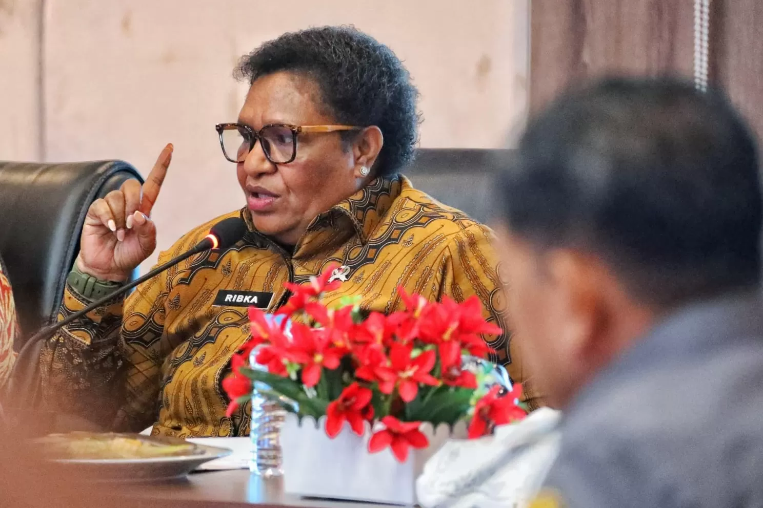 Wakil Menteri Dalam Negeri, Ribka Haluk, di Kantor Kemendagri Jakarta. (Puspen Kemendagri)