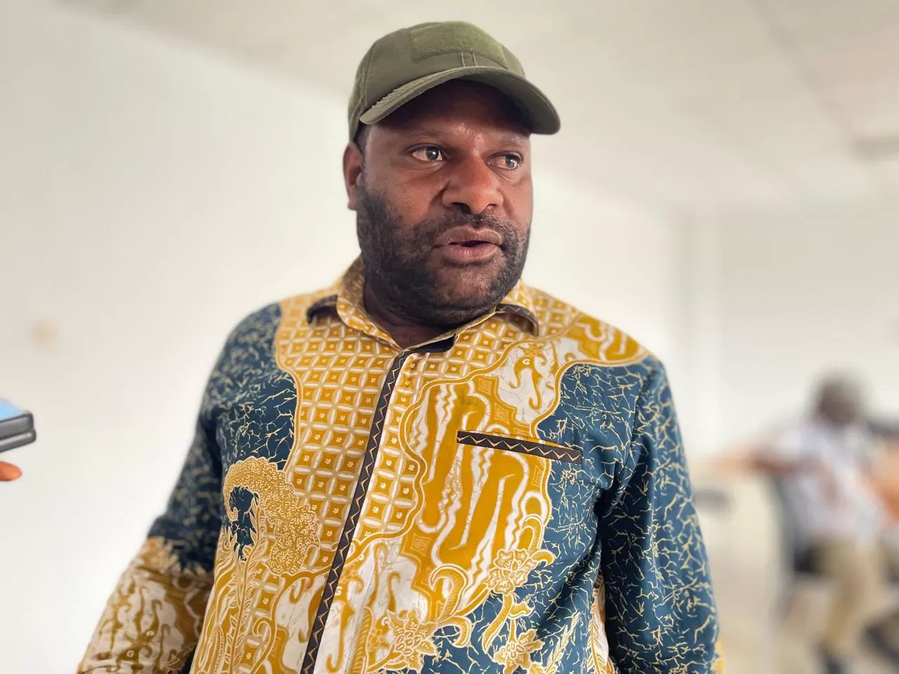 Ketua DPRK Jayawijaya Lucky Wuka. (CEPOSONLINE.COM/DENI).