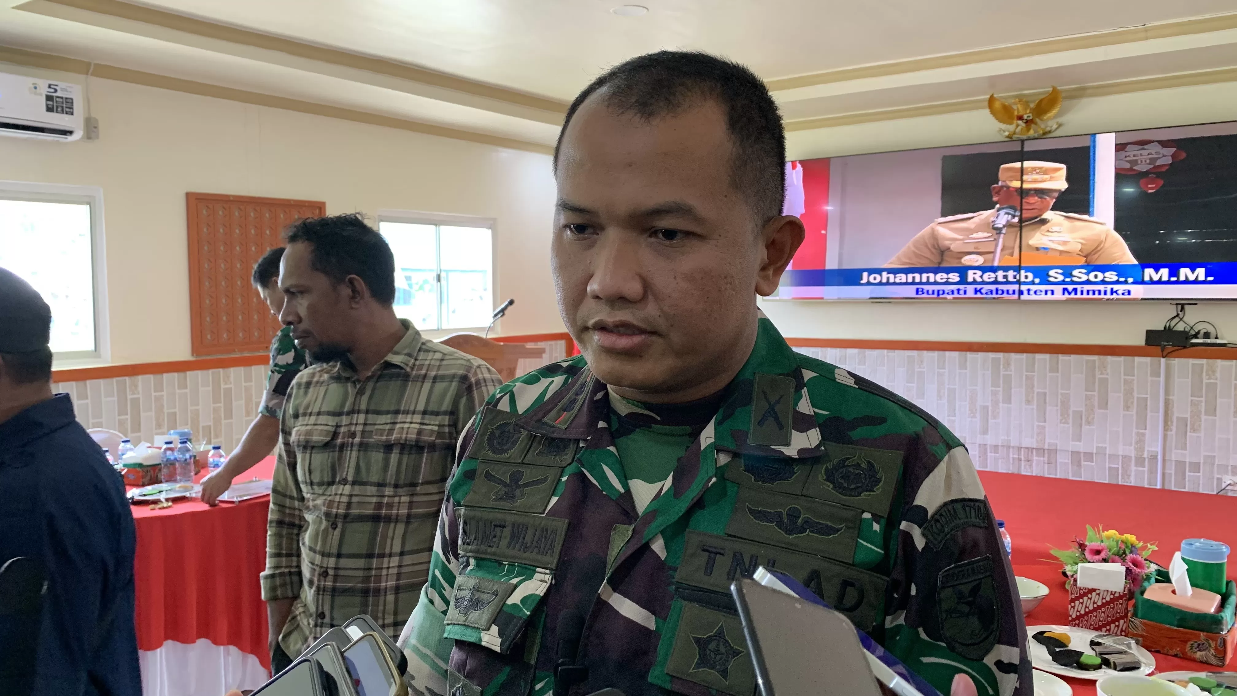Dandim 1710/Mimika, Letkol Inf. M. Slamet Wijaya. (Foto: Cenderawasih Pos/Moh. Wahyu Welerubun). 