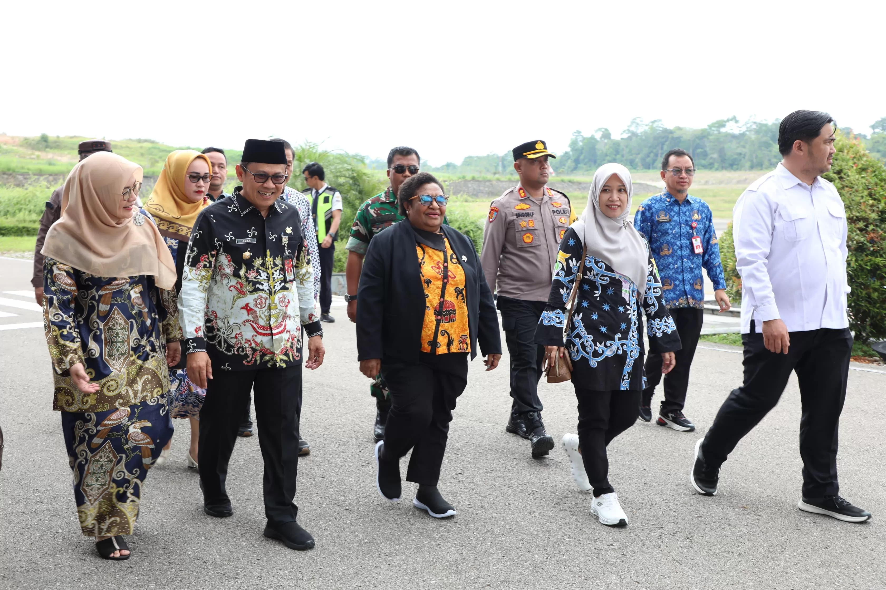 Kunjungan Wamendagri Ribka Haluk di Barito Utara, Kalteng, pada 18 Juli 2025. (kemendagri)