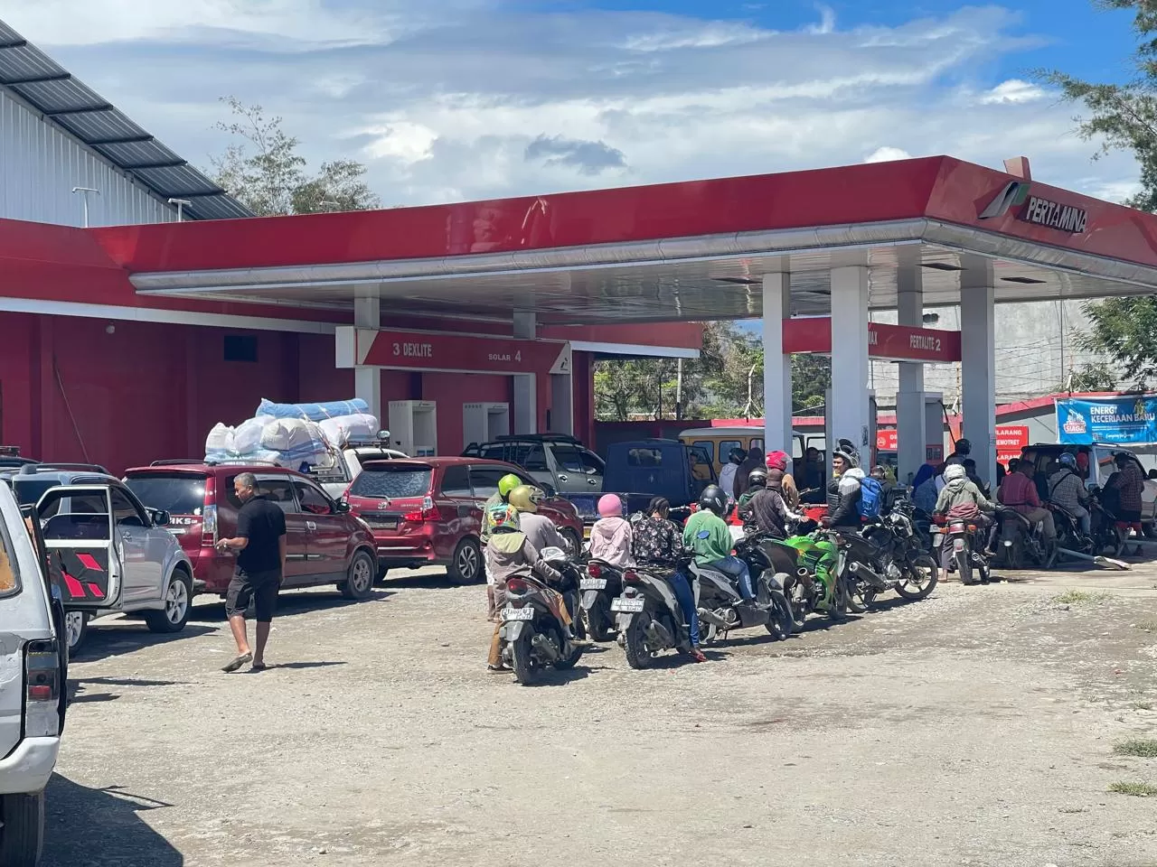 Waktu pengoperasian Pengisian BBM di APMS Lasminingsih Wamena Rabu (23/7/2025)