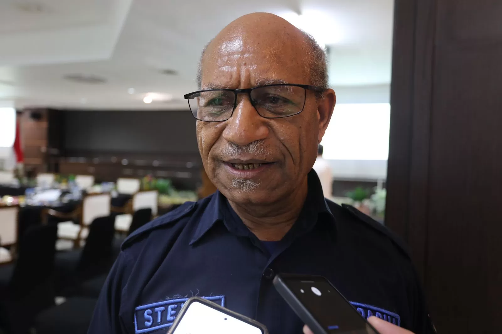 Steve Dumbon. (CEPOSONLINE.COM/ELFIRA)