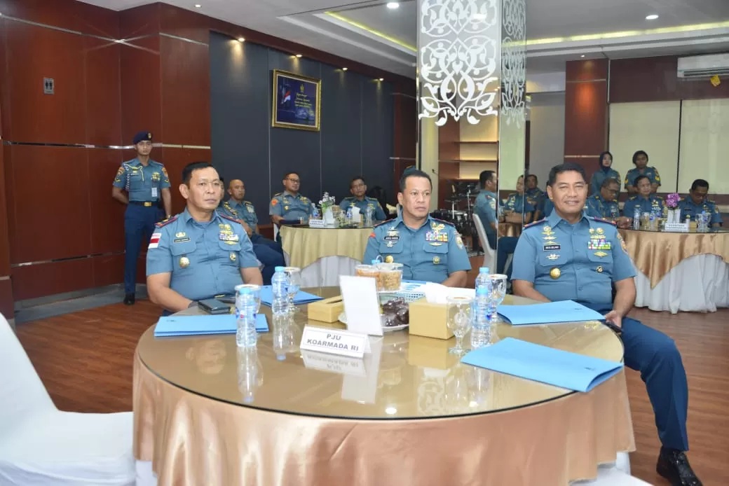 Danlantamal XI Merauke Laksamana TNI Joko Andriyanto saat mengikuti pengarahan Panglima Koarmada RI di Matjan Tutul Mako Koarmada RI, Jakarta Pusat, Rabu (13/8/2025) (Ceposonline.com/Istimewa)