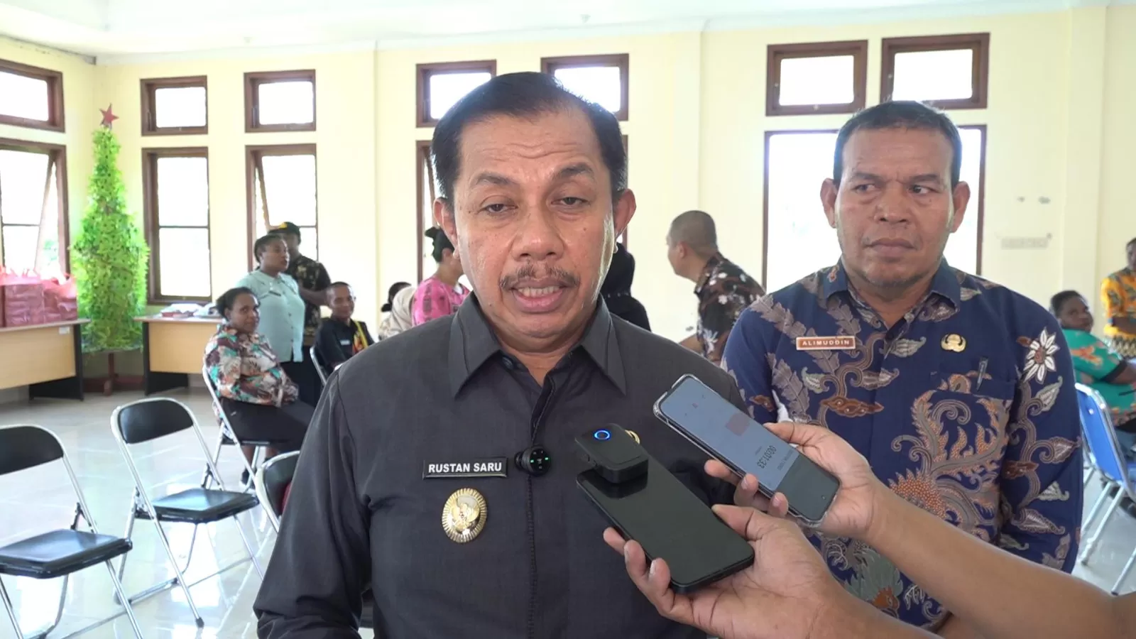 Wakil Wali Kota Jayapura, H.Rustan Saru. (CEPOSONLINE.COM/HANS PALEN).