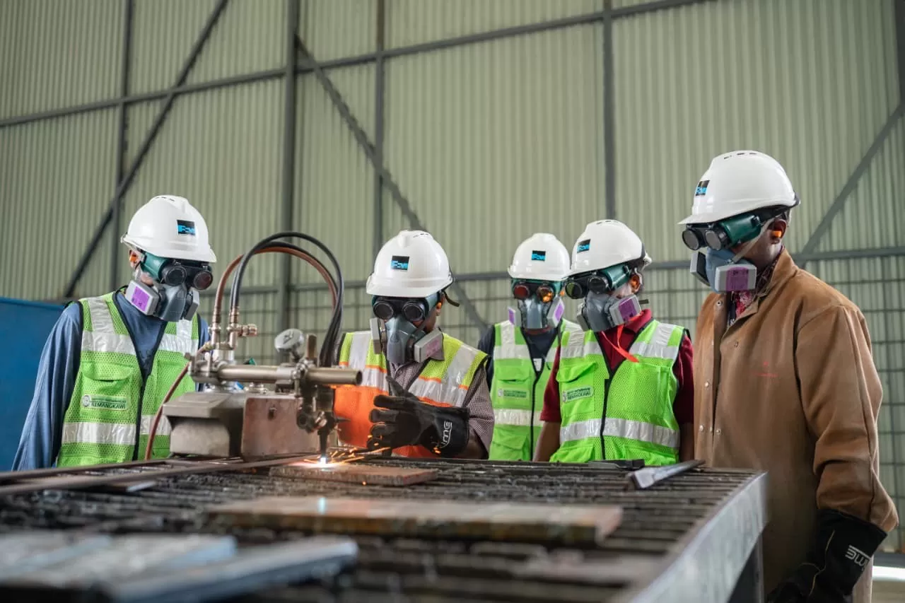 Intitut Pertambangan Nemangkawi merupakan lembaga pendidikan vokasi non-formal yang didirikan PT Freeport Indonesia, dan dirancang untuk mempersiapkan generasi muda Papua. (Dokumen&nbsp;PTFI).