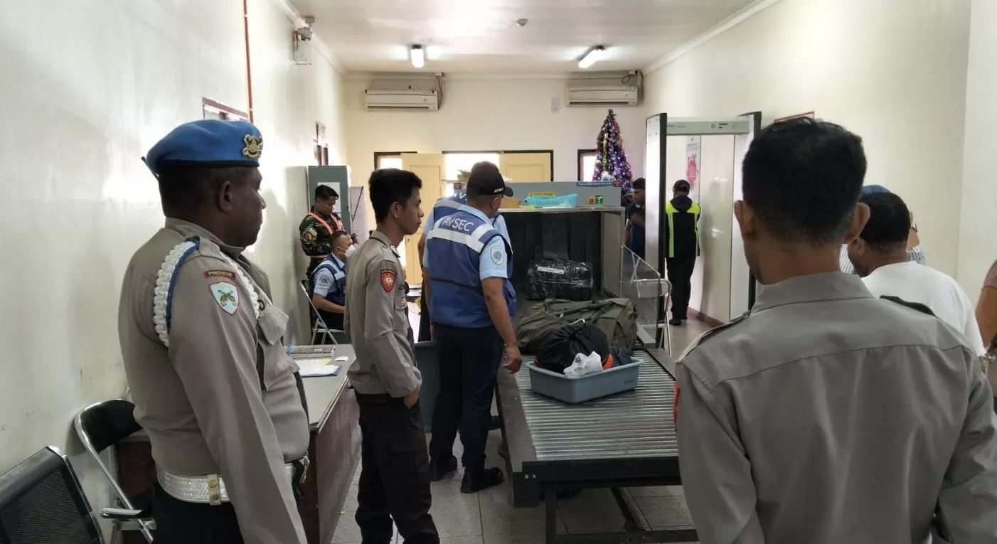 Razia yang dilaksanakan oleh Kepolisian Sektor Kawasan Bandara Mozes Kilangin Timika, Kamis (4/12/2025). (Polsek Kawasan Bandara Mozes Kilangin&nbsp;Timika).