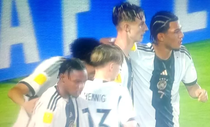 Babak pertama Jerman bombardir Meksiko 2-0 (Rudi Imelda )