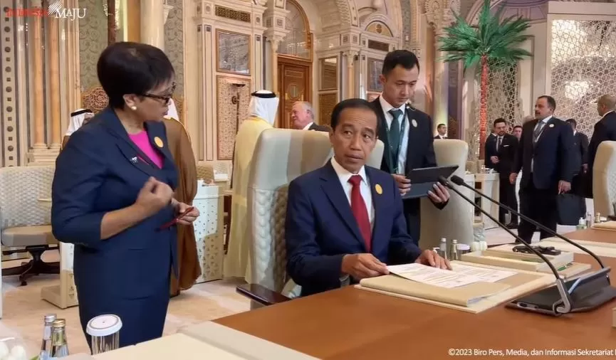 Presiden Joko Widodo dan Menteri Luar Negeri Retno L. P. Marsudi (Biro Setpres)