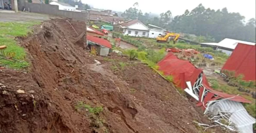 Tebing longsor telan 1 korban jiwa dan dua kotban luka di Magelang Jawa Tengah (TatarMedia.ID - BPBD)