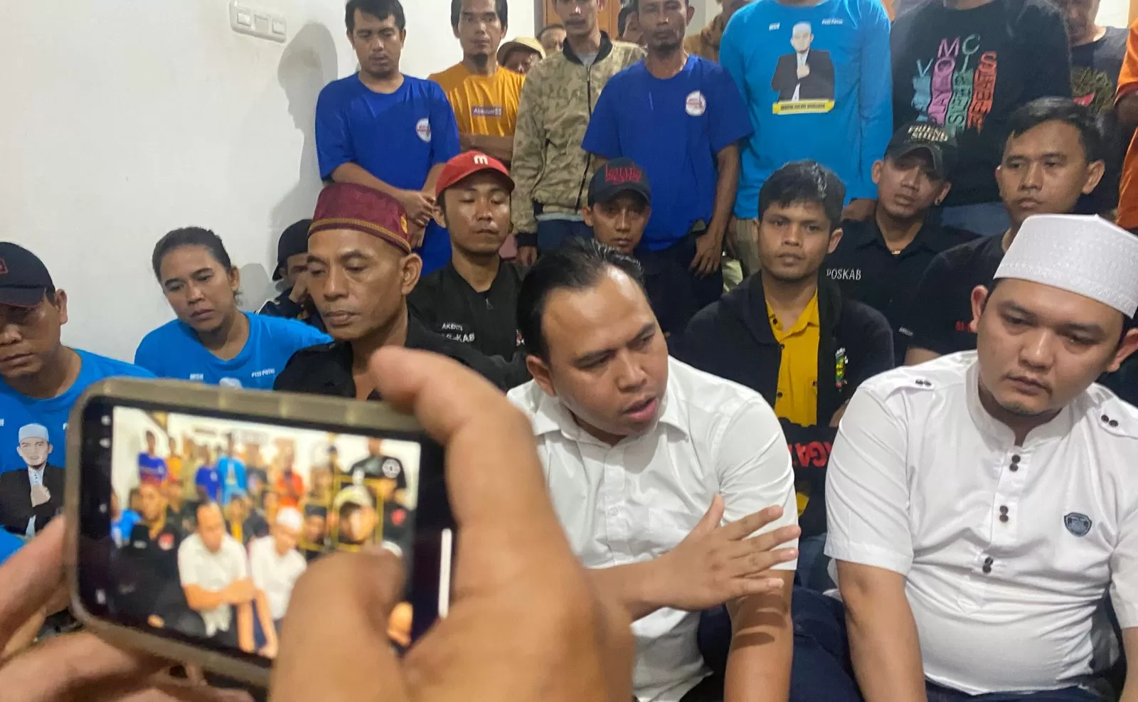 Konferensi Pers terkait kasus gugatan Pilkades Karangtengah Cibadak Kabupaten Sukabumi  (TatarMedia.ID - Isep Panji)