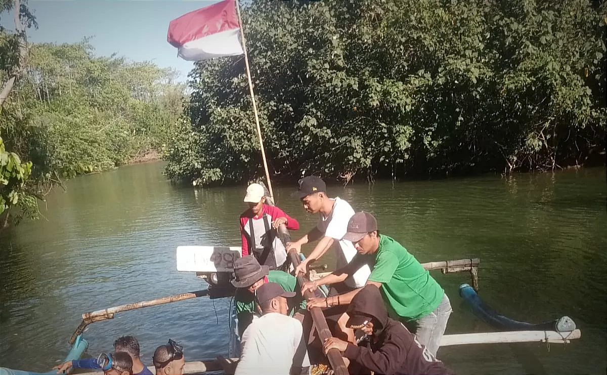 Evakuasi jenazah pemancing di Sungai Ciletuh Sukabumi  (TatarMedia.ID - Rudi Imelda)