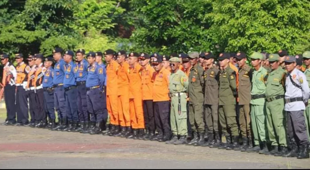 Pergeseran Petugas Pengamanan Pemilu mulai bergeser ke setiap TPS yang ada di Kabupaten Sukabumi  (TatarMedia.ID - Rapik Utama)