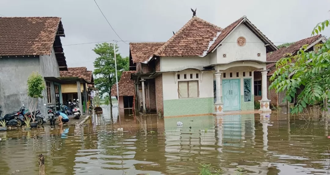 Hingga Senin sore kemarin rumah warga masih terendam banjir  (Foto : BPBD Kudus)