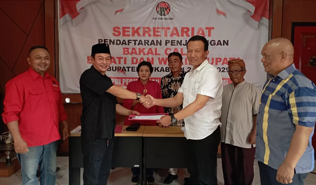 Habib Mulki resmi tercatat sebagai bakal calon Bupati Sukabumi di Pilkada 2024 dari Partai Demokrasi Indonesia Perjuangan  (TatarMedia.ID - Rapik Utama)