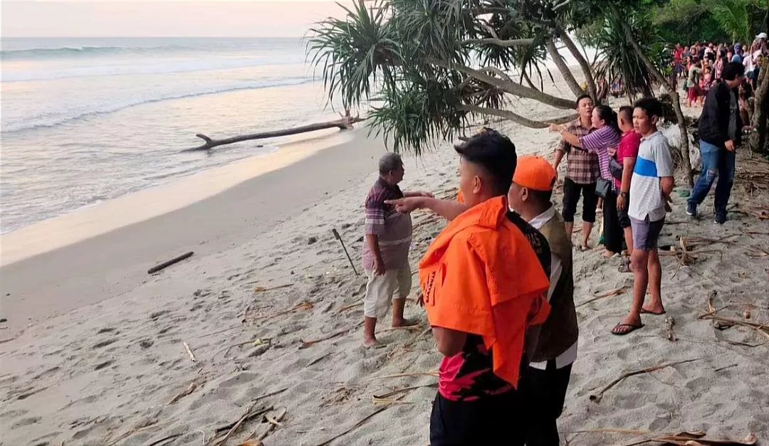 Fakta-fakta Pemancing Tenggelam di Teluk Sepang Bengkulu (Rudi Imelda)