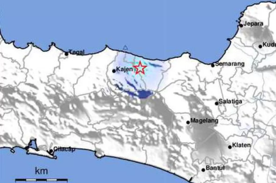 Titik pusat Gempabumi darat di Kabupaten Batang  (BMKG )