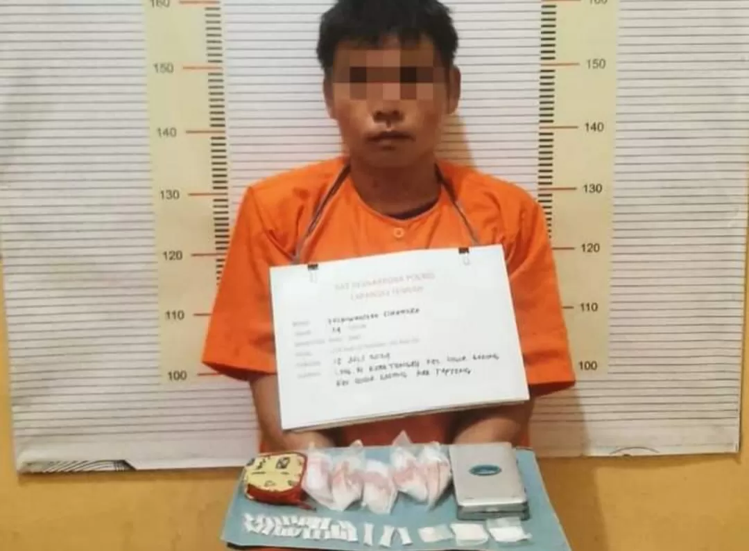 Tersangka Pengedar Sabu di wilayah Tapteng diamankan Polisi (Rudi Imelda )
