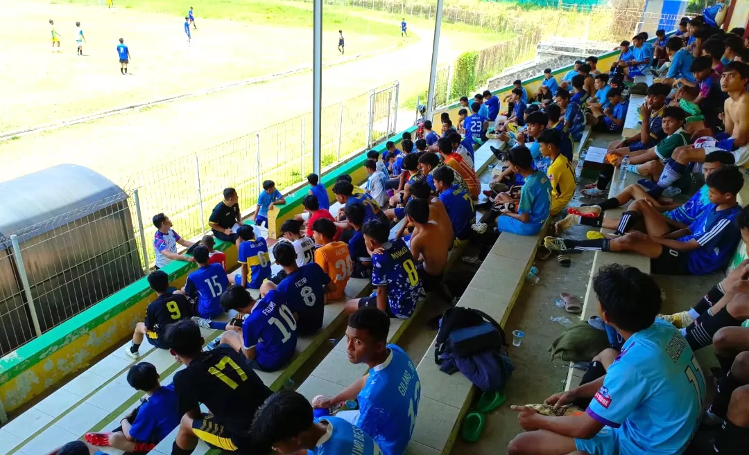 Persiapan Skuad Persikabumi di Ajang Piala Soeratin Jawa Barat 2024 Berikut Jadwal Pertandingan  (Rapik Utama )