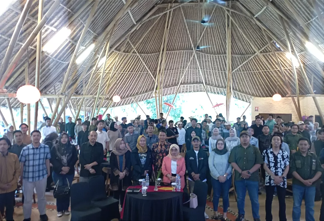 Konsolidasi Kader Pengawas Partisipatif di Pilkada Serentak 2024 Bawaslu Jawa Barat  (Rapik Utama)