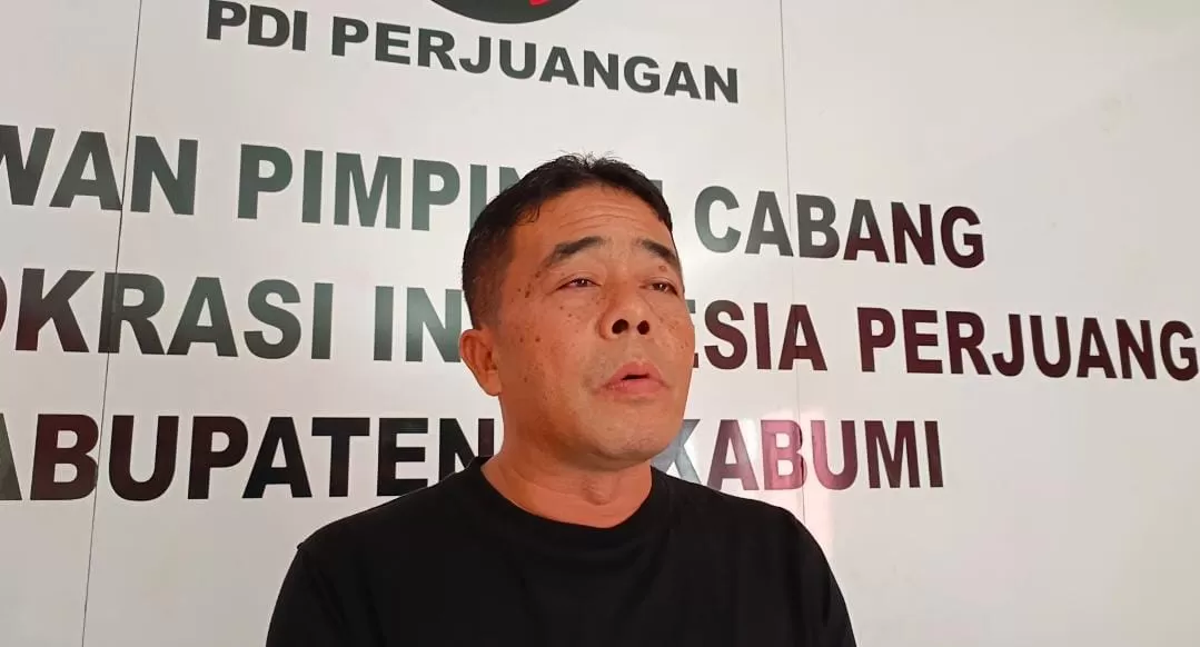 Paoji Ketua DPC PDI Perjuangan Kabupaten Sukabumi  (Rapik Utama)