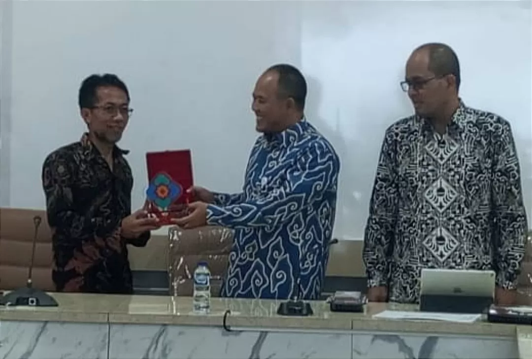 RSUD dr Slamet Garut Studi Banding UOBK di RSUD R Syamsudin SH Sukabumi  (Rapik Utama )