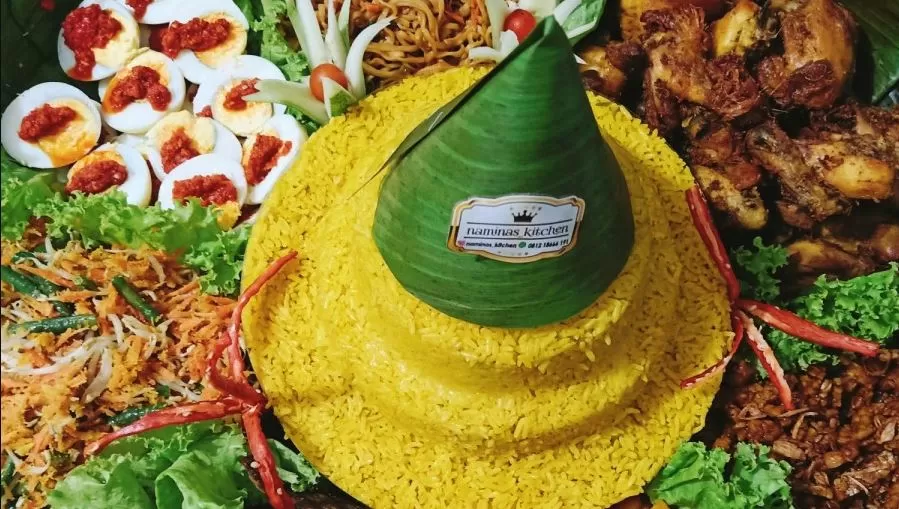 Tumpeng oleh naminas'kitchen