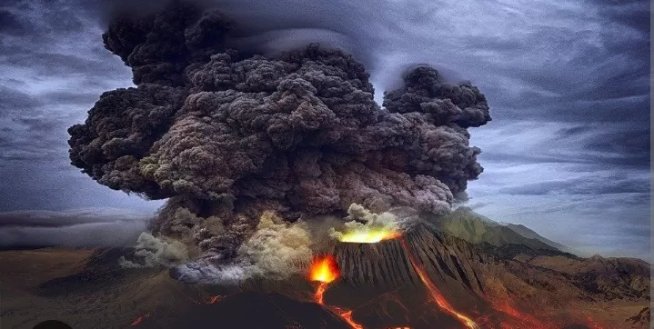 Langkah Cerdas Menghadapi Bencana Gunung Meletus Itu Seperti Apa? Nah Simak Ulasan Berikut Ini. (Ilustrasi) (Puspitawati )