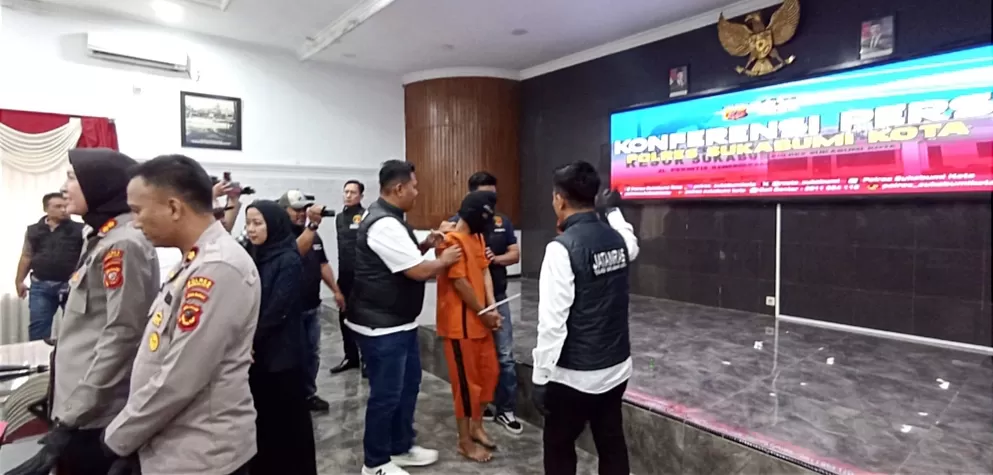 Konferensi pers terkait kasus rudapaksa bapak kandung kepada anaknya di Sukabumi (Foto : Dian Syahputra Pasi)
