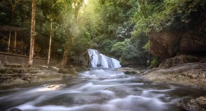 Taman Nasional Bantimurung Bulusaraung, adalah wisata yang memiliki keanekaragaman hayati mempesona. (Ksdae) (Puspitawati )