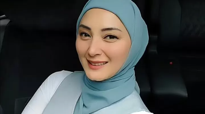 Fakta Della Puspita Tolak Tawaran Syuting Demi Istiqomah Berhijab. (Instagram) (Puspitawati )