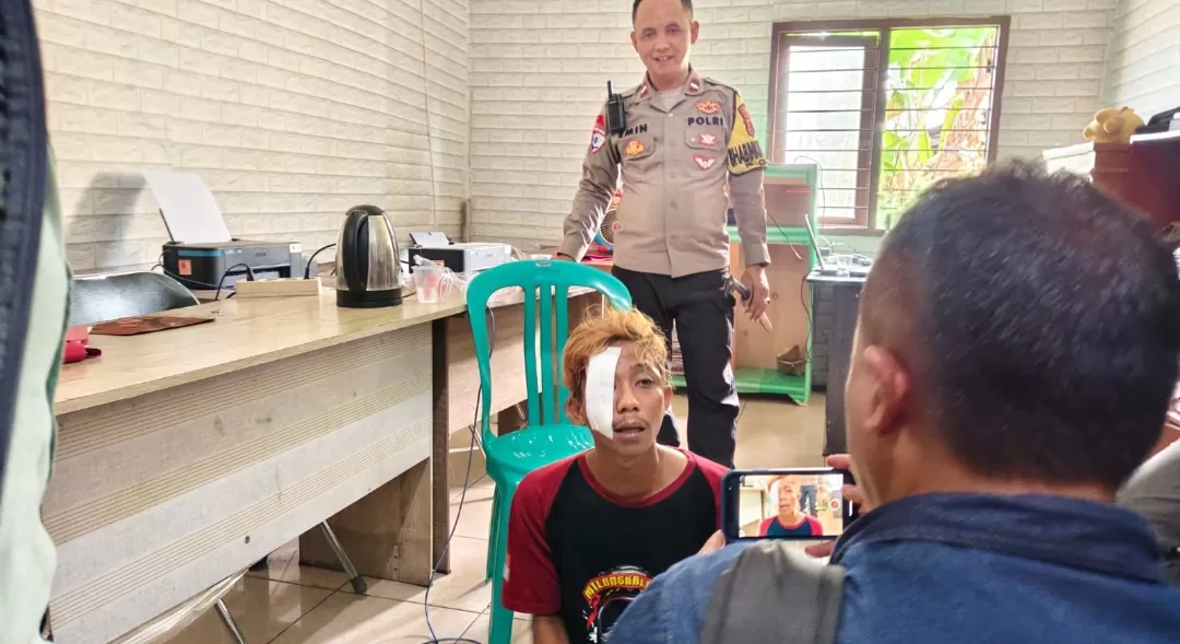 Salah seorang pelaku pencurian Yamaha RX King yang ditangkap (Foto : Isep Panji)