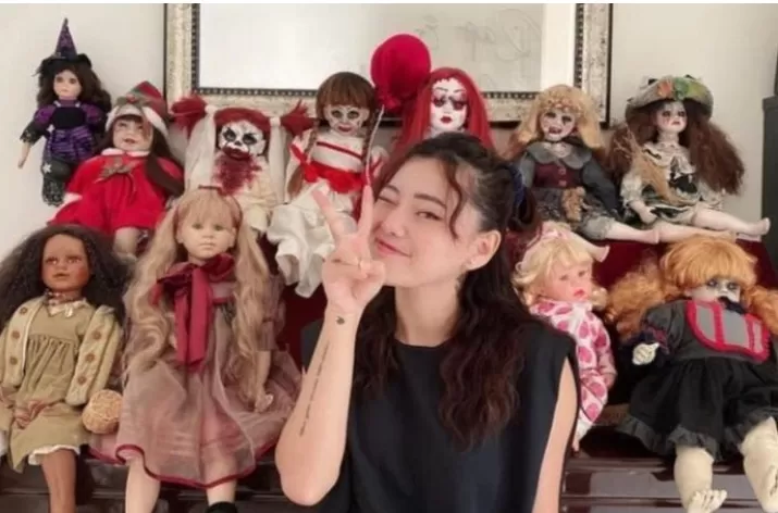 Kisah Wendy Walters yang Hobi Koleksi Boneka Horror (Instagram) (Puspitawati )