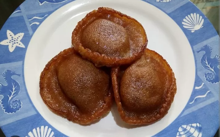 Resep membuat cemilan kue cucur (Wikipedia) (Puspitawati )
