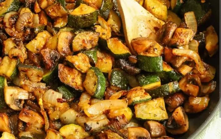 Resep Membuat Tumis Zucchini (small town women) (Puspitawati )