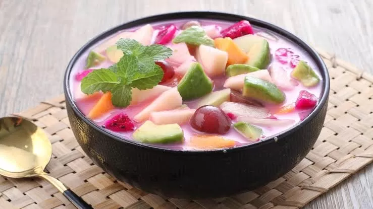 Resep mudah membuat sop buah untuk takjil (fimela) (Puspitawati)