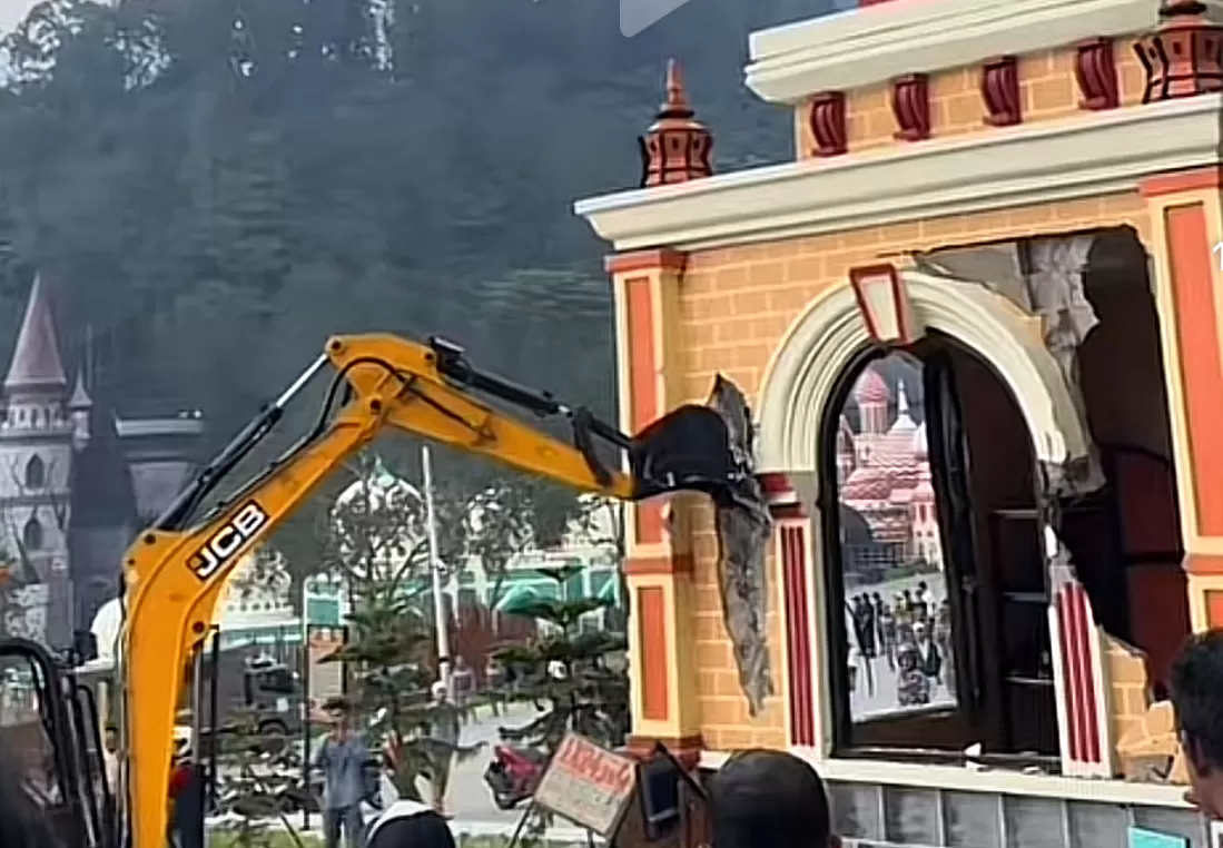 Mengetahui Pemilik Wisata Hibisc Fantasy yang Dibongkar Dedi Mulyadi (Puspitawati )