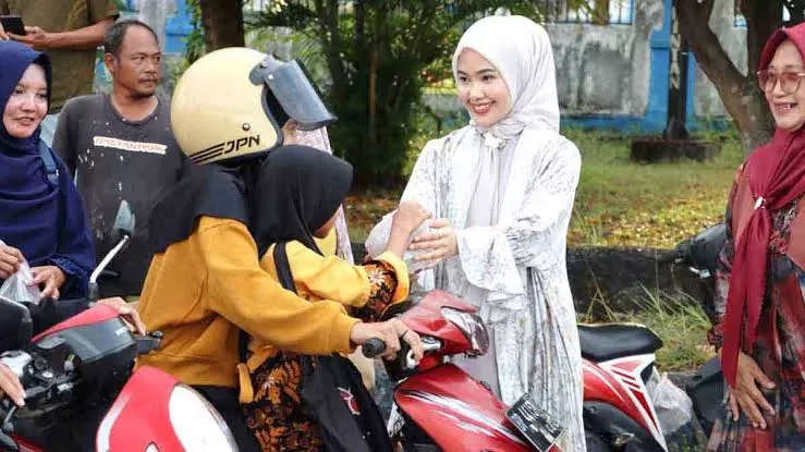 Menu bagi bagi takjil yang simpel dan nikmat (sijori kopri) (Puspitawati )