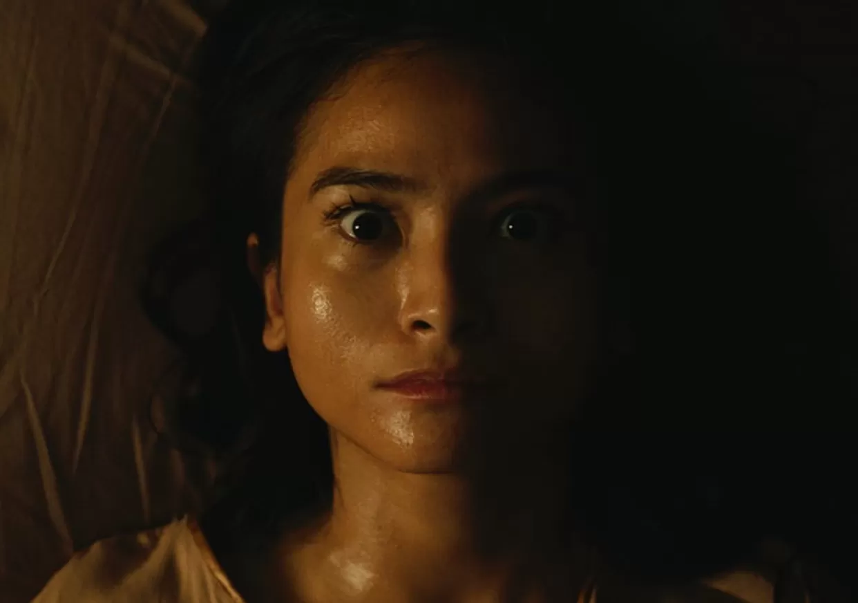 cerita Acha Septriasa  saat memerankan karakter Azizah dalam film Qodrat 2  (puspita )