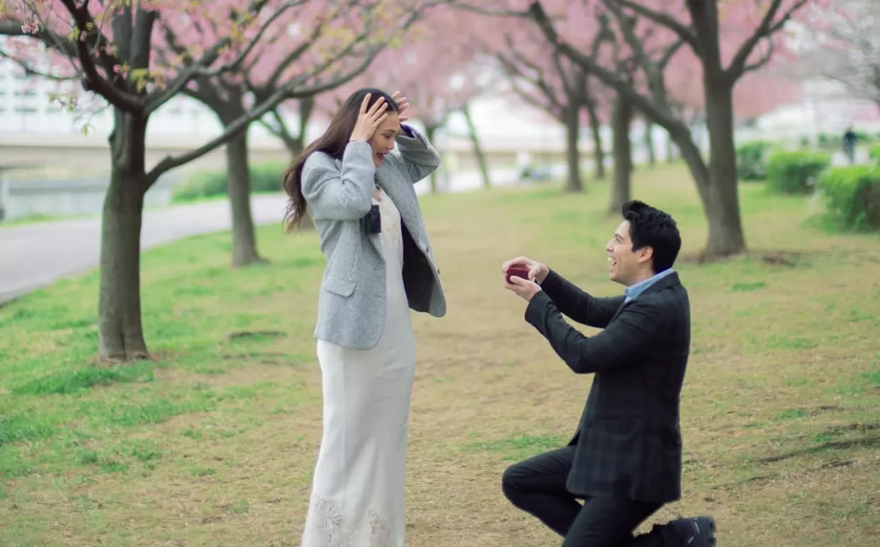 Momen Luna Maya Dilamar Maxime Bouttier di Jepang (instagram) (puspitawati )