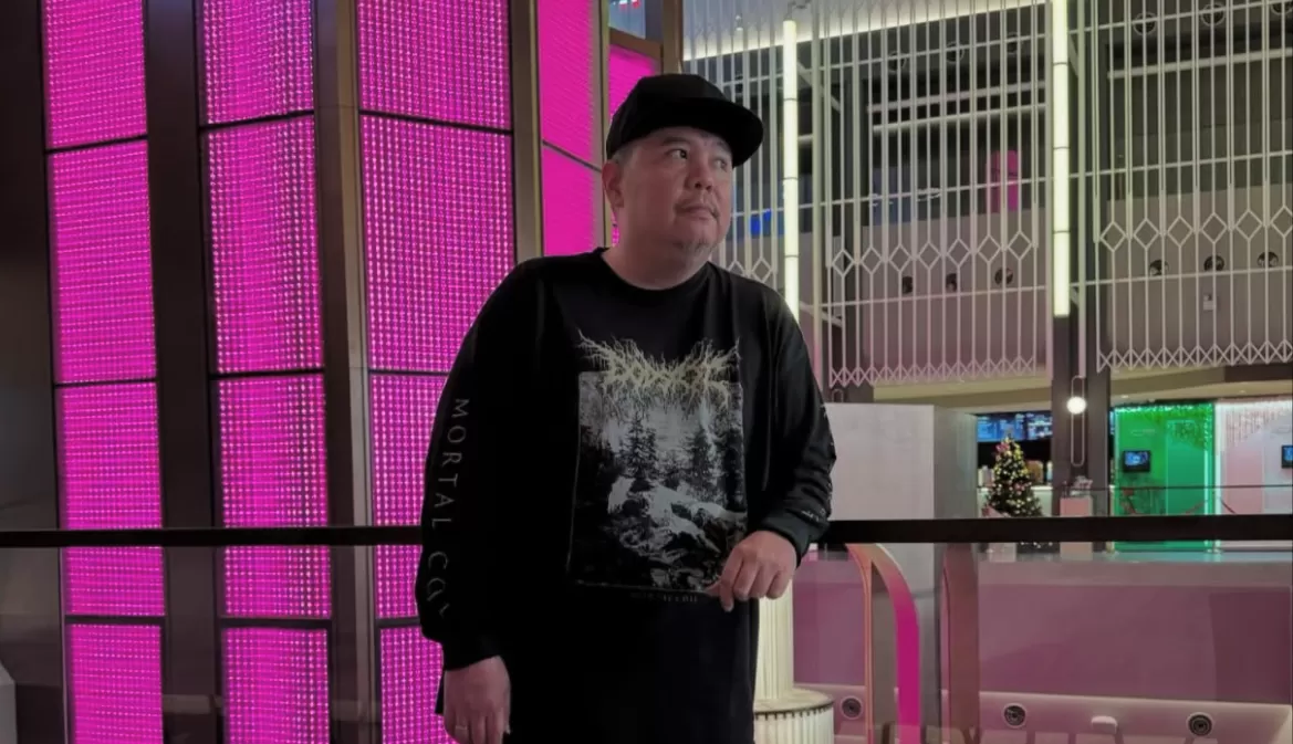 Profil Ricky Siahaan (puspitawati)