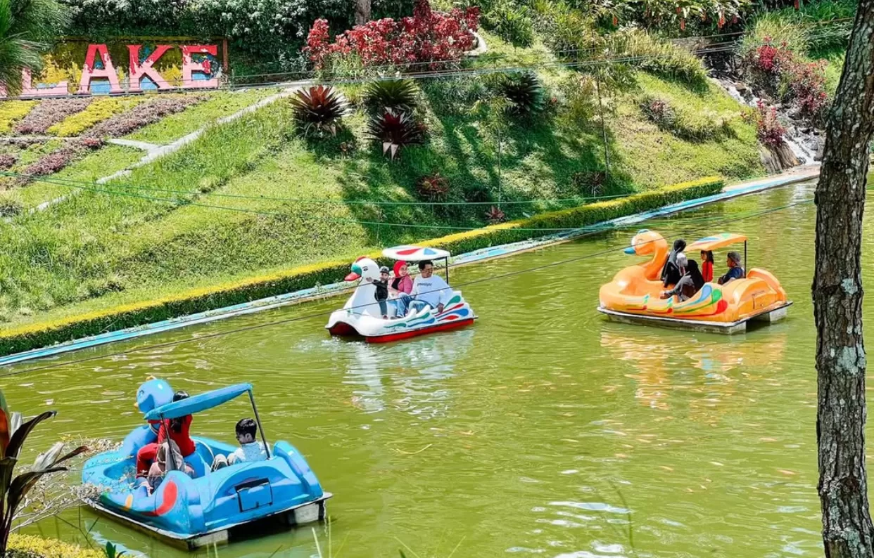 keseruan wisata baruseun hills (instagram) (puspita )