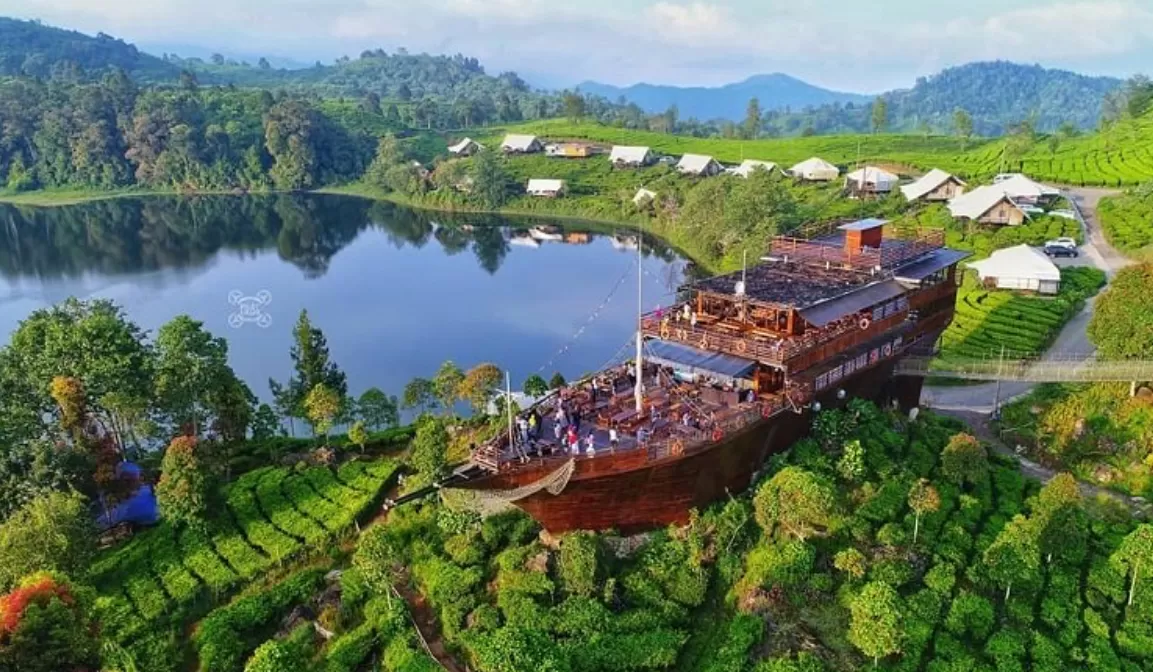 Glamping Lakeside Rancabali  (puspita)