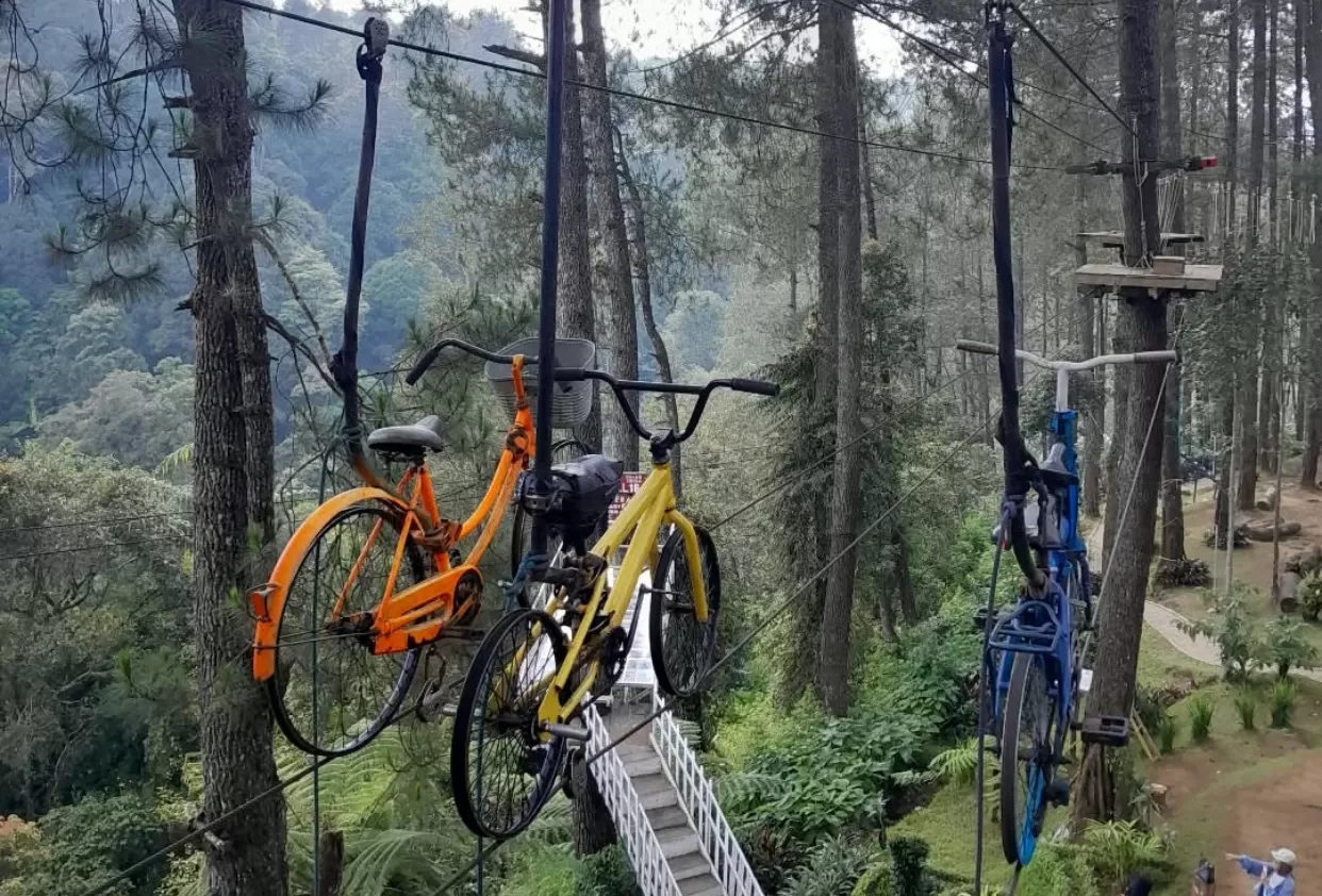 keseruan Pal 16 Cikole Lembang (instagram) (puspita)