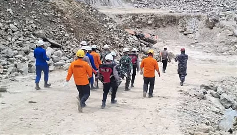 Korban Meninggal Dunia Tertimbun Longsor di Cirebon Menjadi 20 Orang
