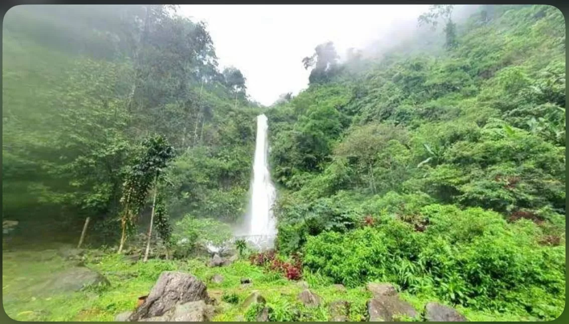 wisata curug cijalu subang  (puspita )