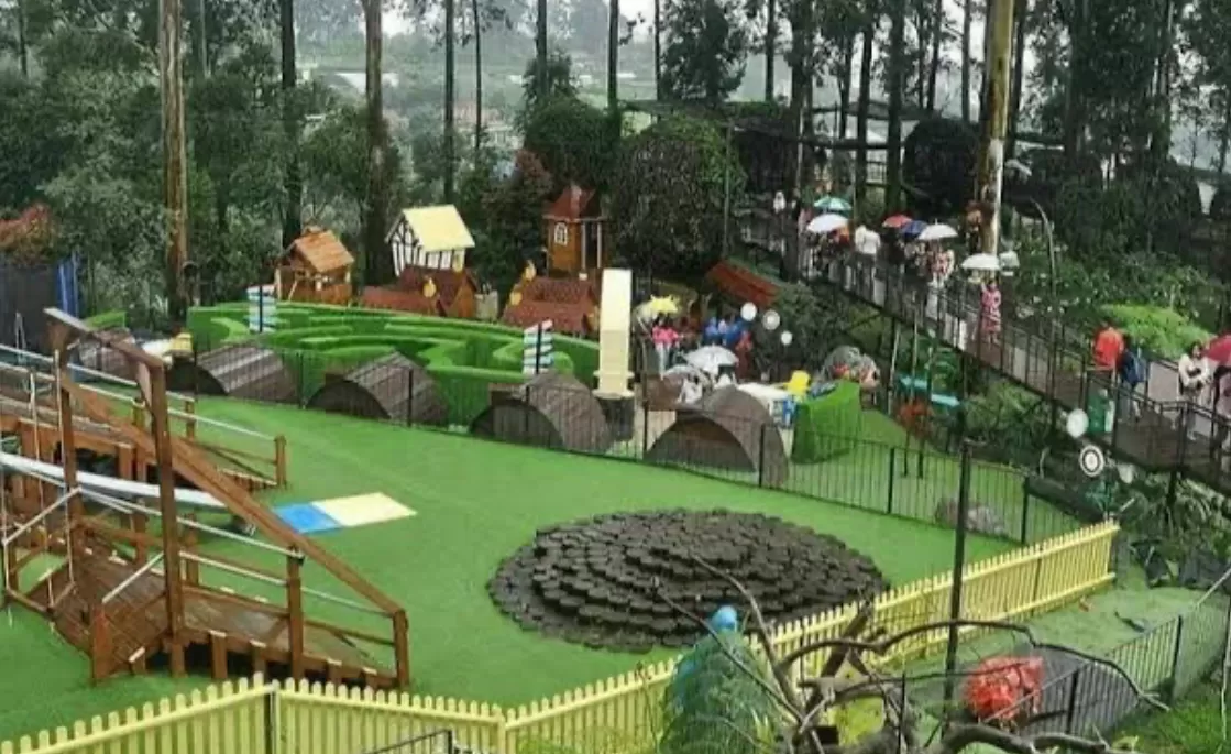 pesona dusun bambu bandung  (puspita)