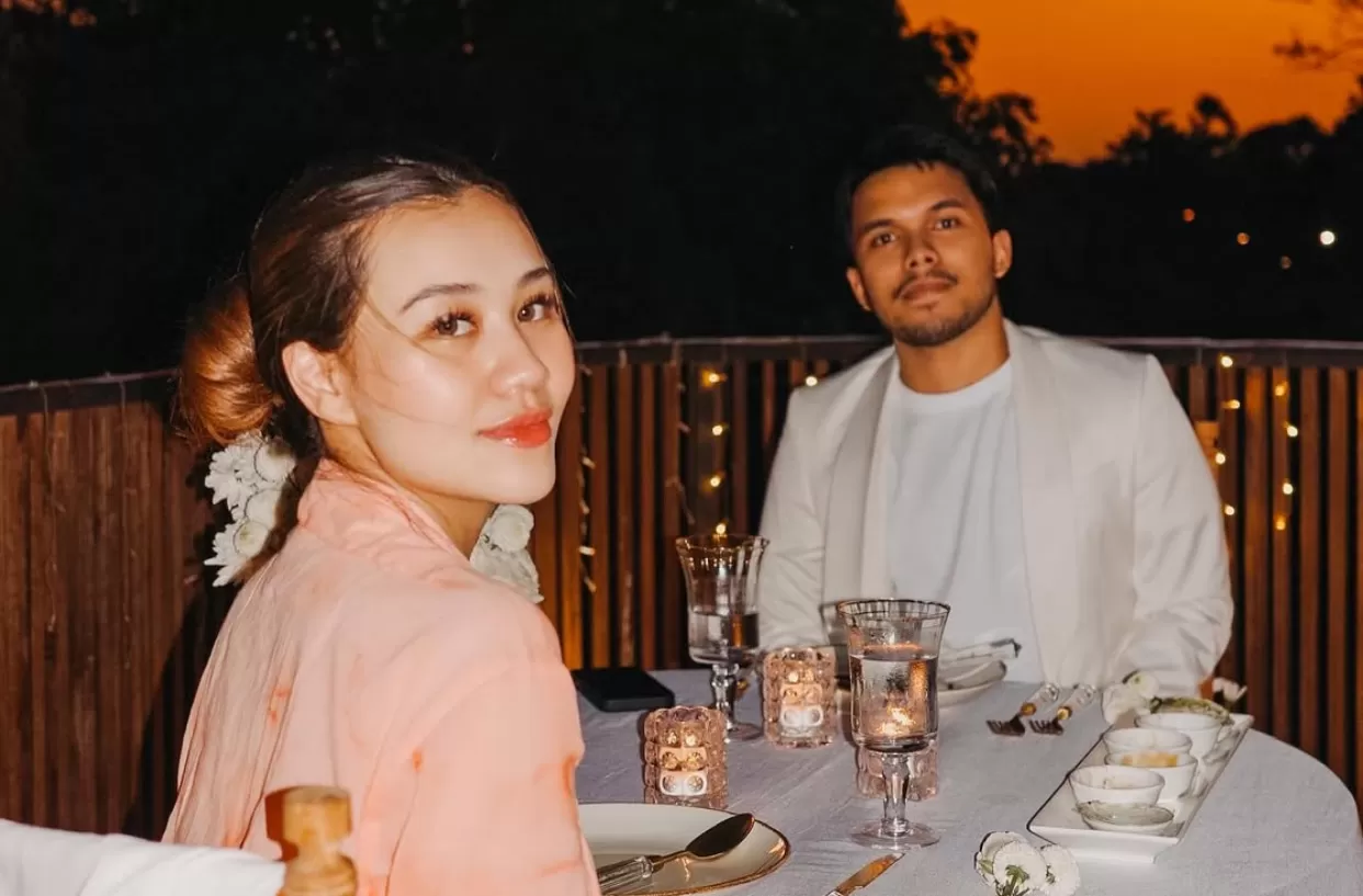 Thariq Halilintar Rayakan Satu Tahun Pernikahan (puspita )