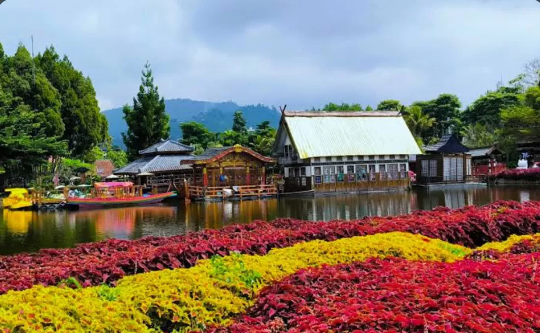 Menjelajahi Floating Market Lembang (puspita)